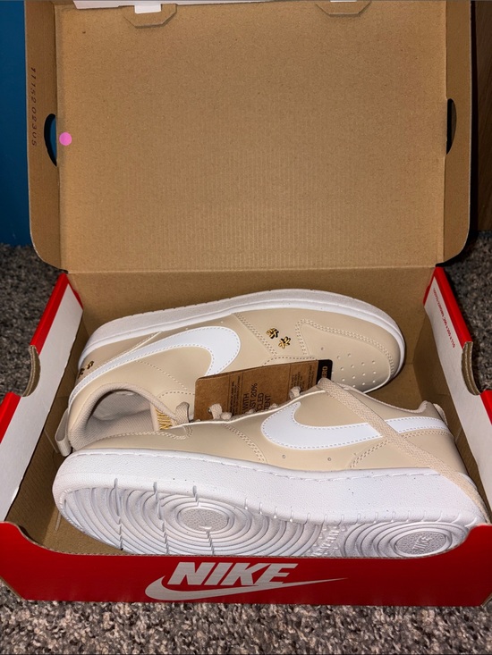 Nike Other - Nike Low-Top Sneakers in Beige and White with Gold Accents